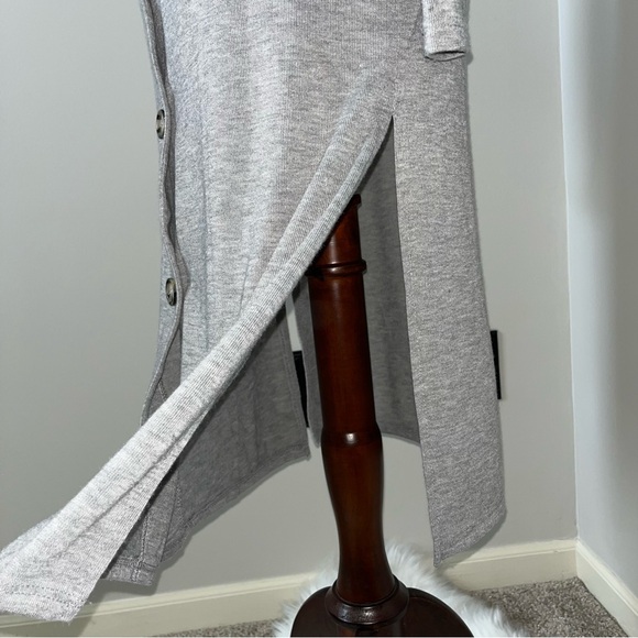 🐰 Forever 21 Lightweight Front Button Cardigan Sweater Dress - Picture 10 of 15